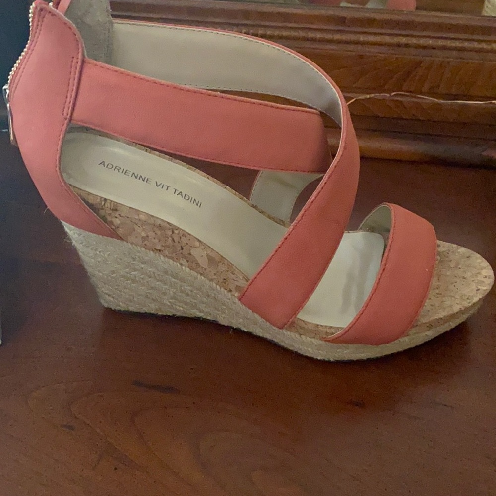 The perfect Summer Wedge!